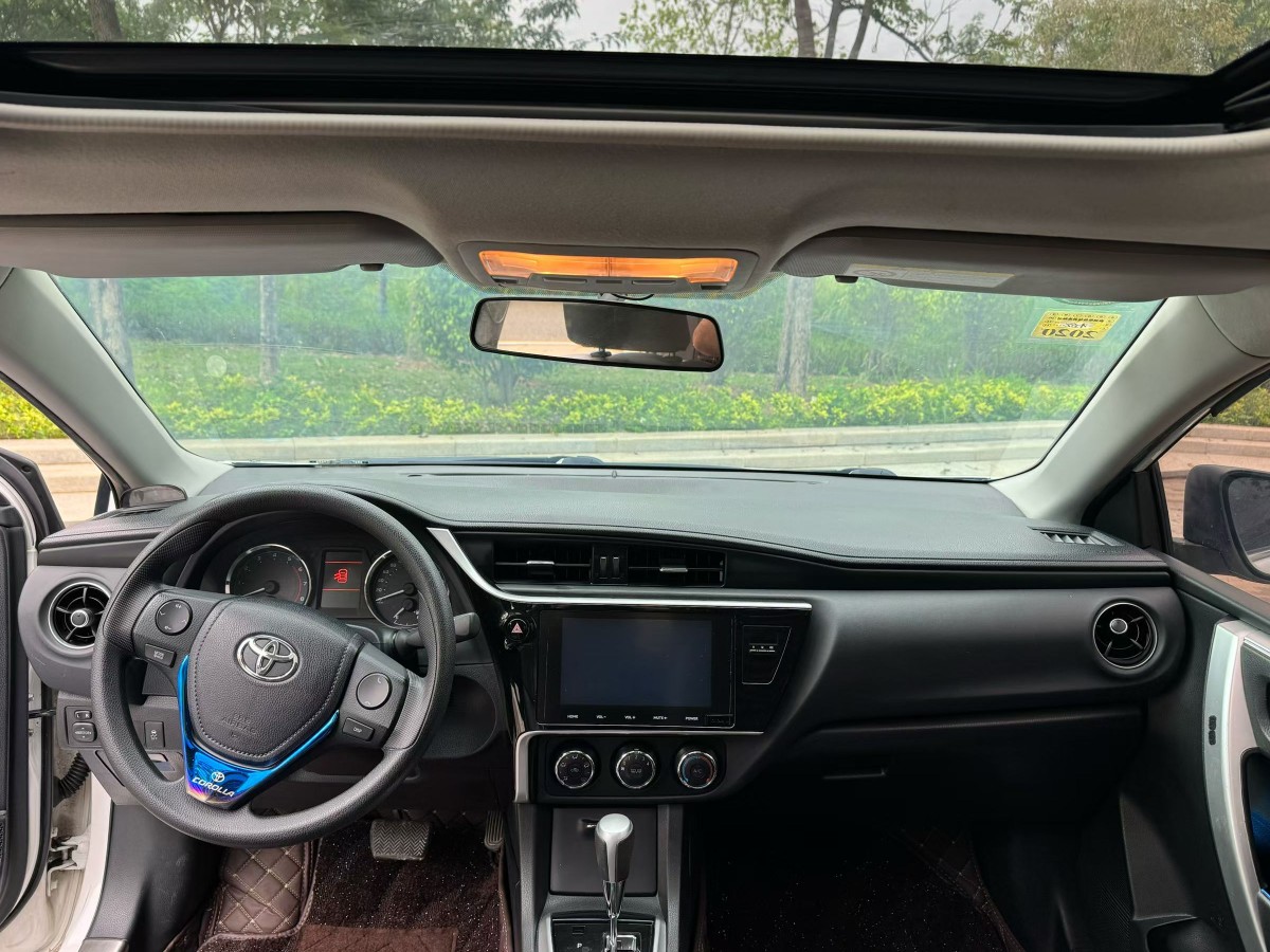 Toyota Corolla 2018 car image #6