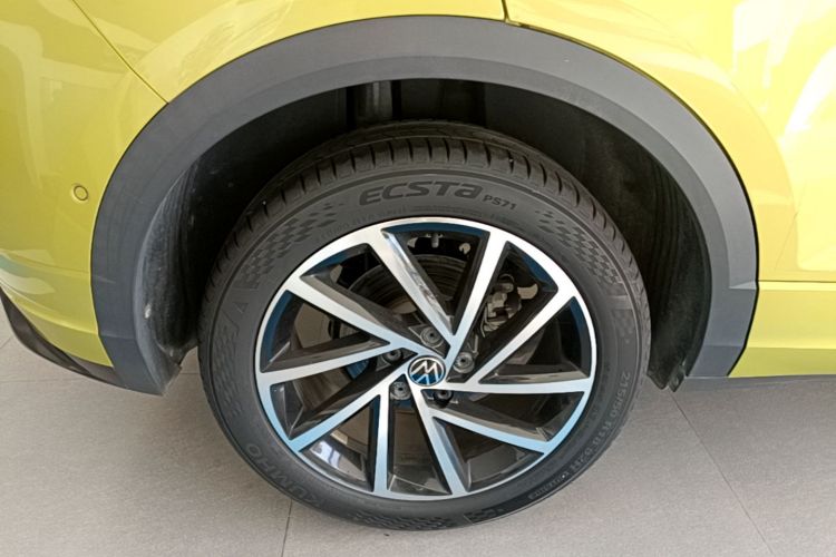 Volkswagen T-Roc 2023 #10 Volkswagen T-Roc 2023 immagine di auto #10