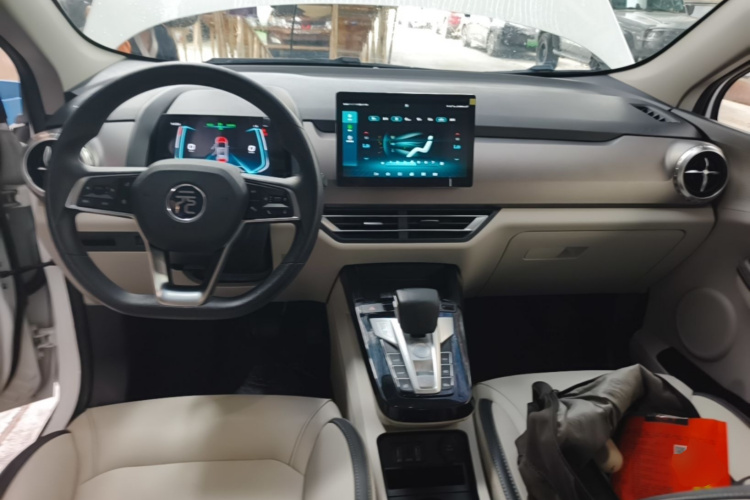 BYD Yuan Pro 2022 car image #10
