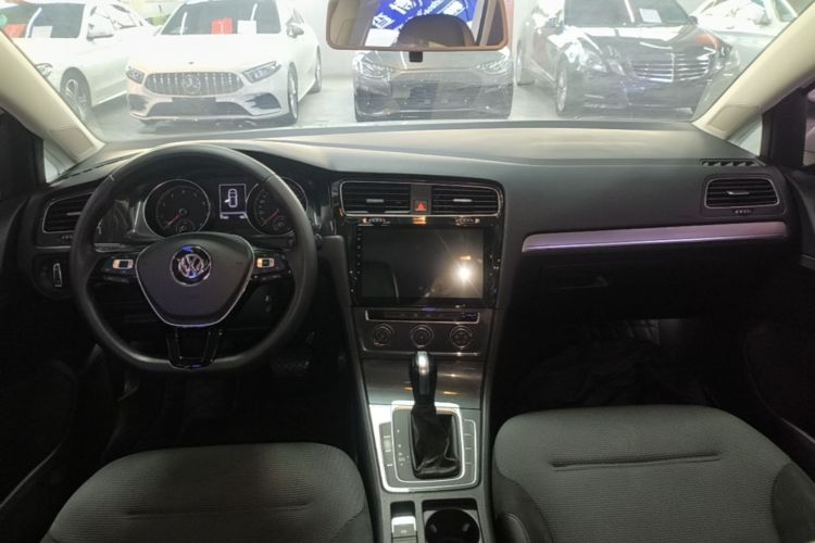 Volkswagen Golf 2018 #11 Volkswagen Golf 2018 car image #11