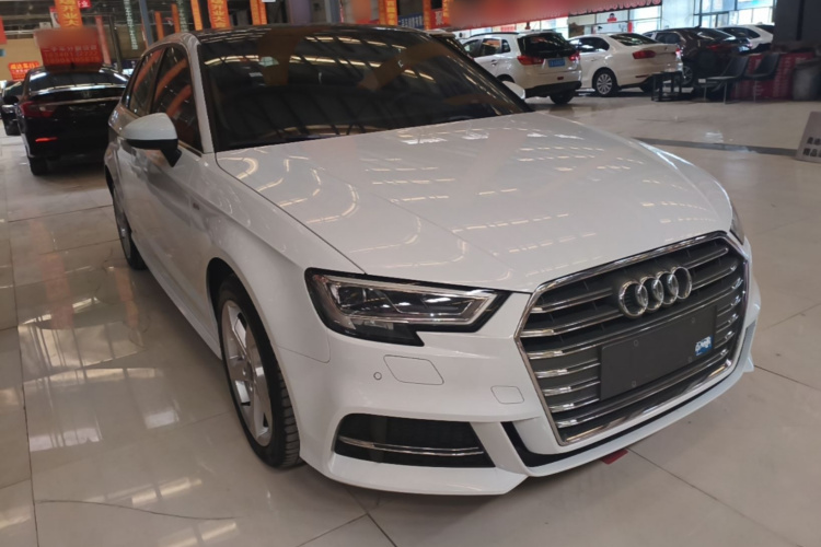 Audi A3 2020 car image #4