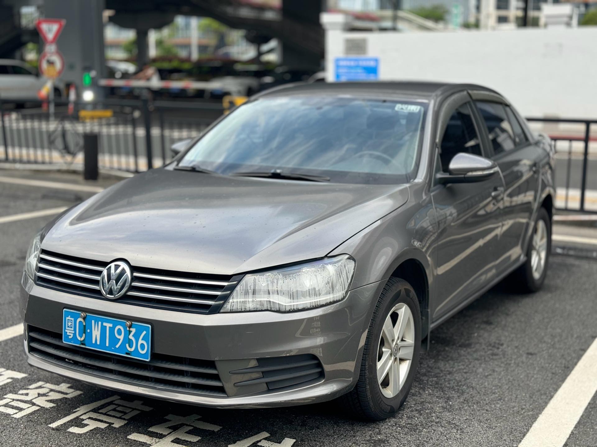 Volkswagen Bora 2013 Volkswagen Bora 2013 car image