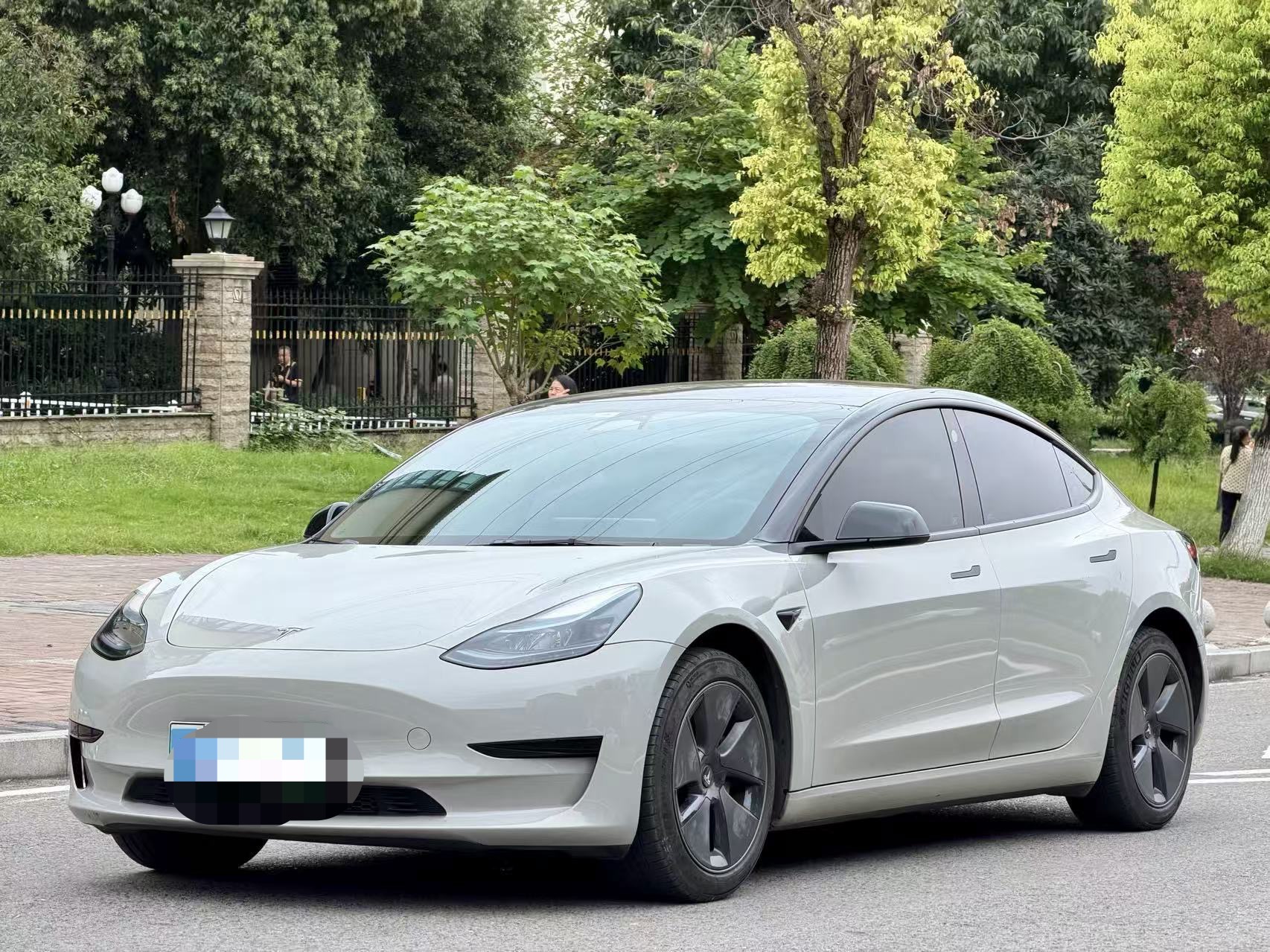 Tesla Model 3 2022 immagine di auto #4