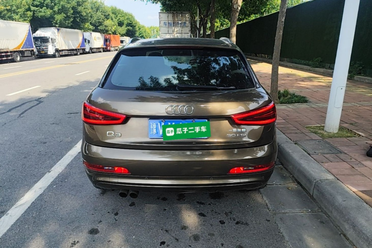 Audi Q3 2015 #6 Audi Q3 2015 car image #6