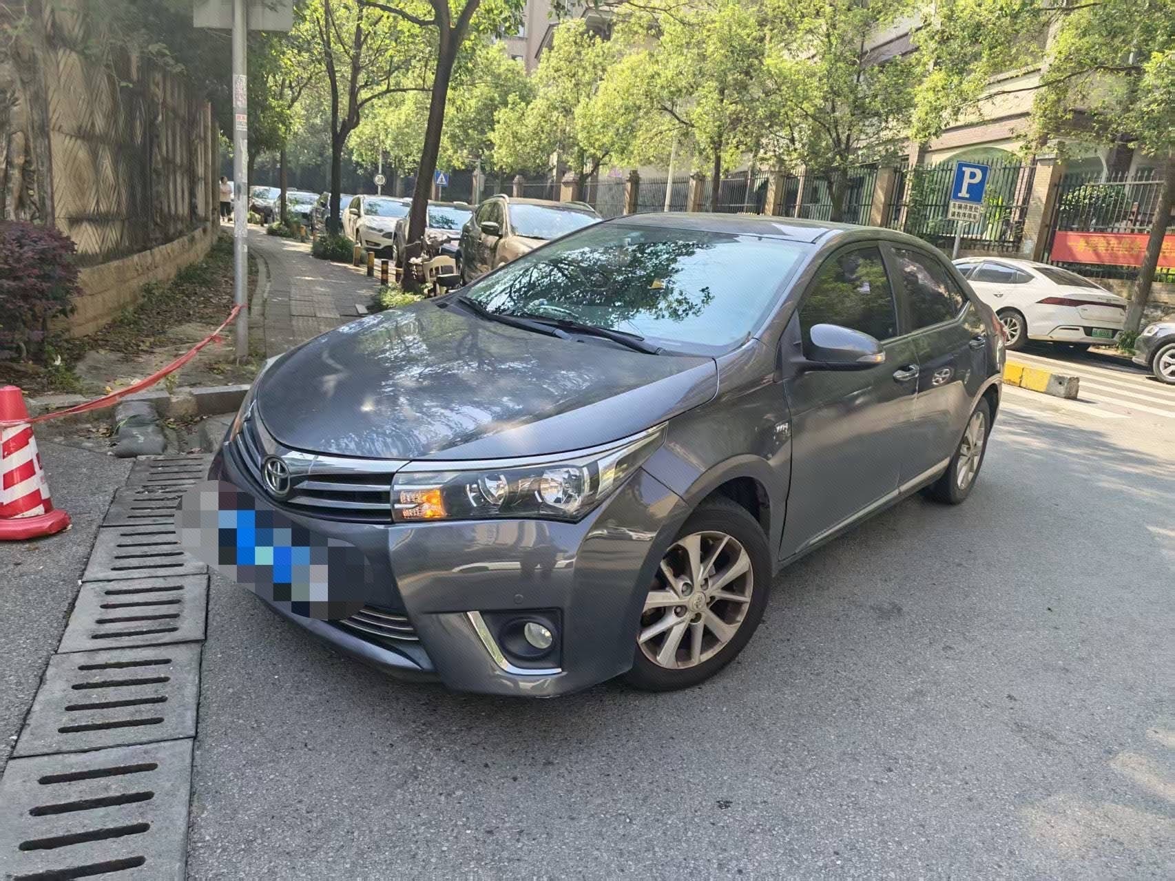 Toyota Corolla 2014 Toyota Corolla 2014 car image