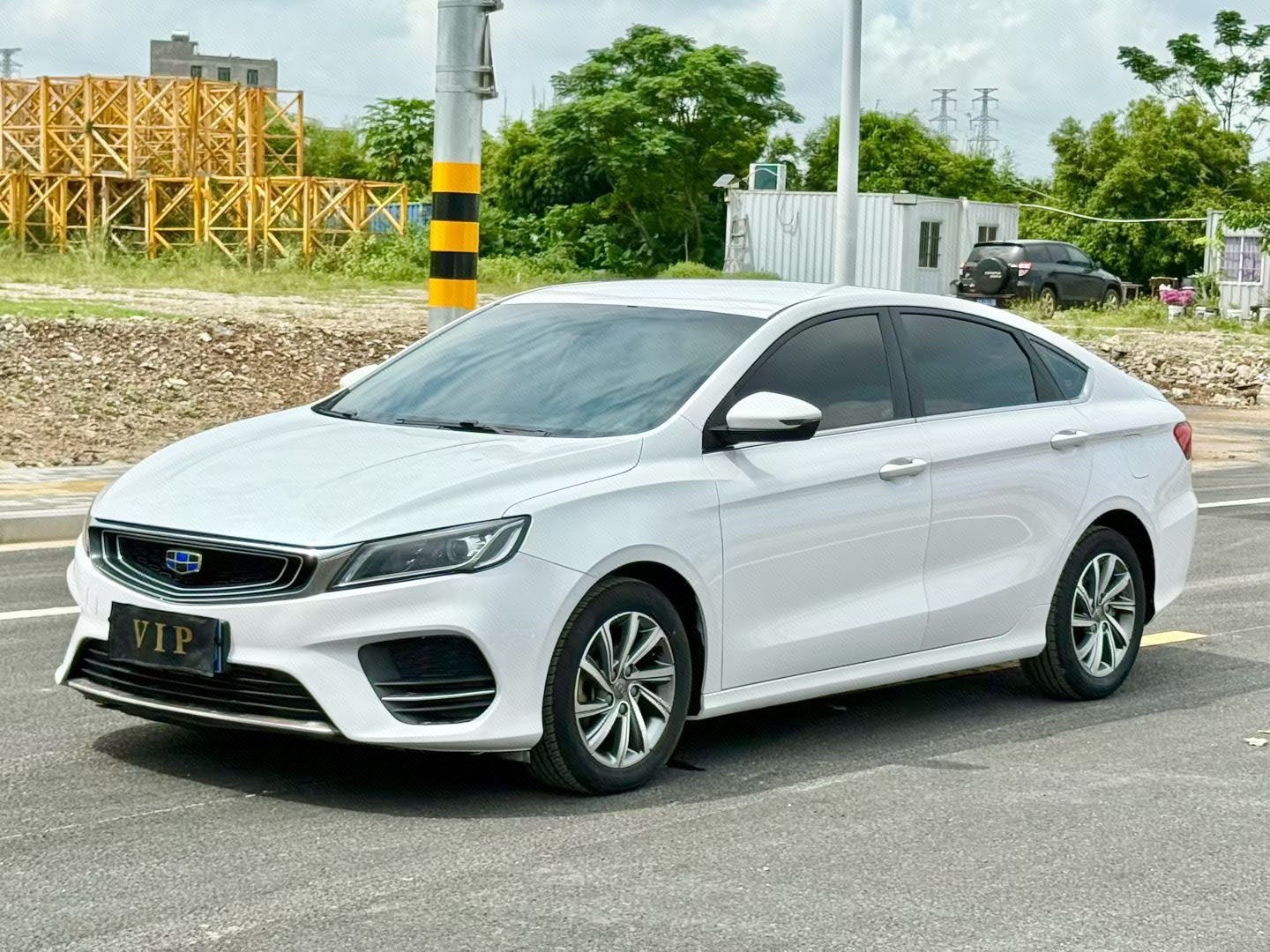 GEELY Binray 2019 immagine di auto 