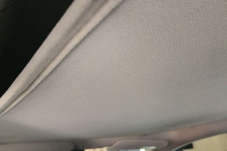 Tesla Model Y 2021 #20 Tesla Model Y 2021 car image #20