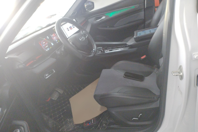 GEELY Binray 2022 #22 GEELY Binray 2022 صورة سيارة #22
