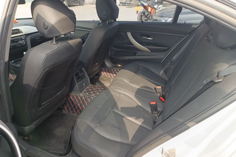 BMW 3 Series 2016 imagen de coche #17