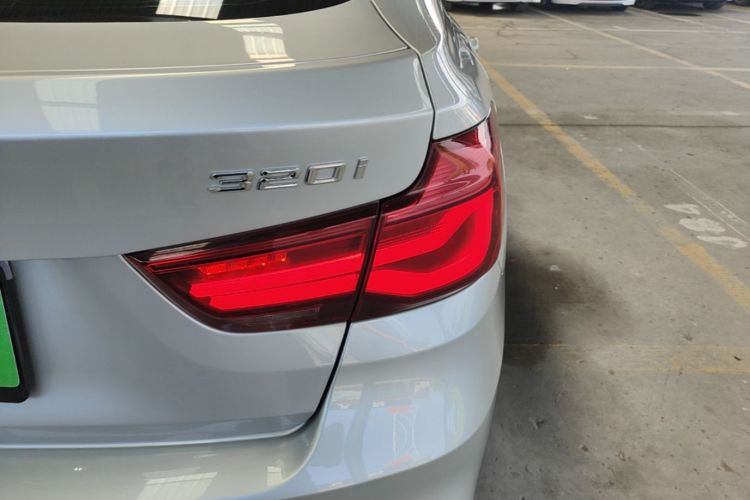 BMW 3 Series GT 2020 car image #8