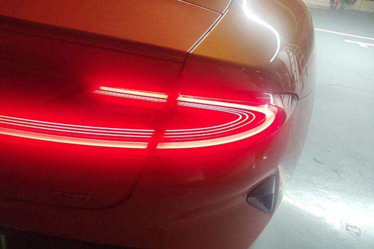 MI SU7 2024 #8 MI SU7 2024 car image #8