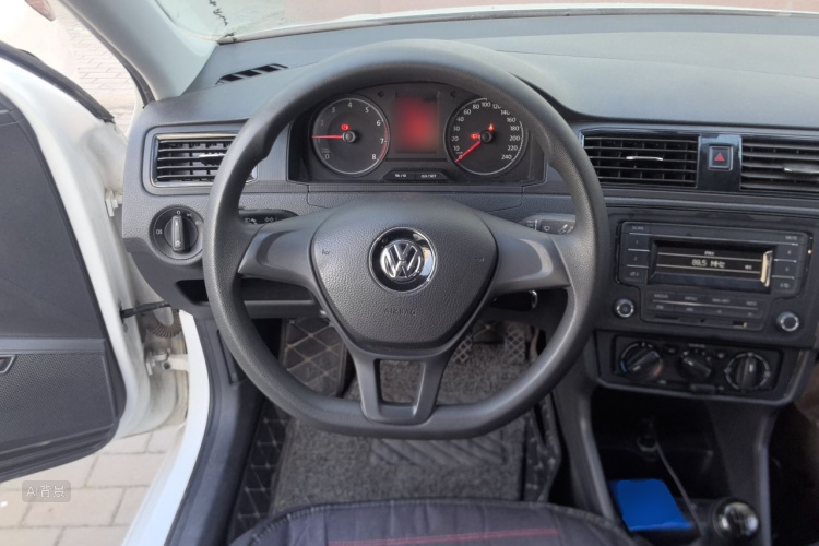 Volkswagen Santana 2019 car image #12