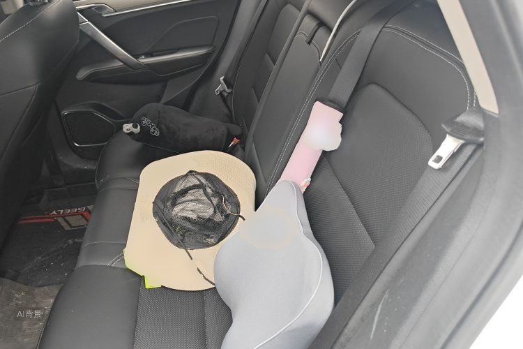 GEELY Coolray 2019 #19 GEELY Coolray 2019 car image #19