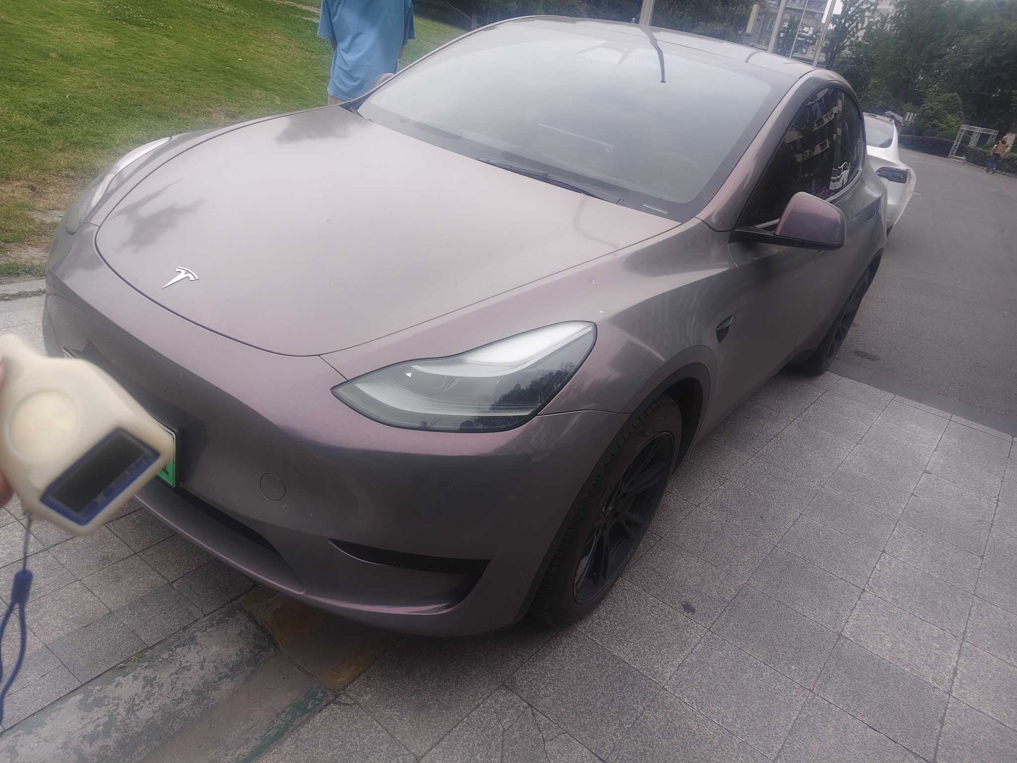 Tesla Model Y 2022 Tesla Model Y 2022 car image