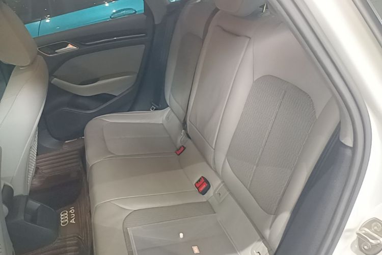 Audi A3 2021 car image #17