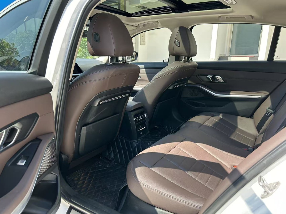 BMW 3 Series 2020 car image #5