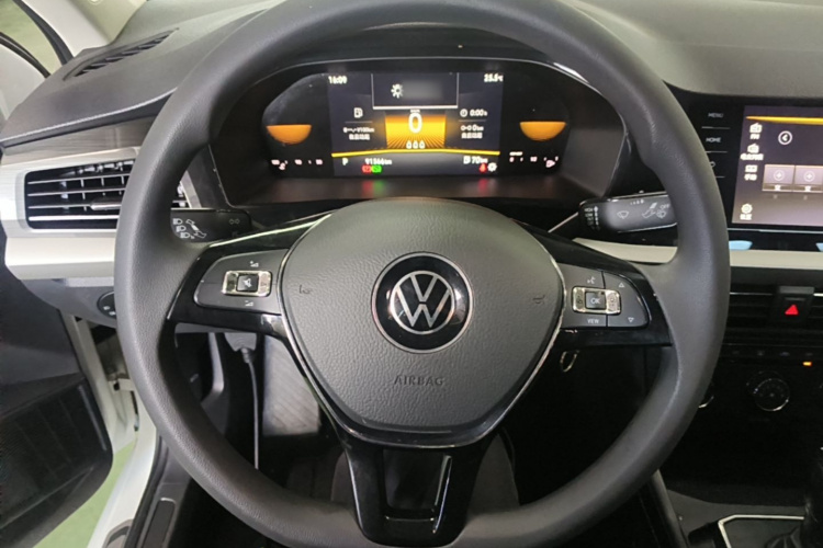 Volkswagen Lavida 2021 car image #11