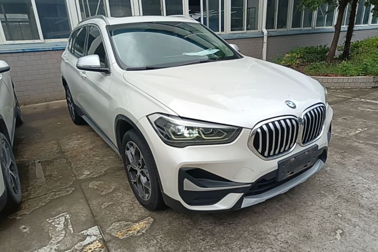 BMW X1 2021 image de voiture #6