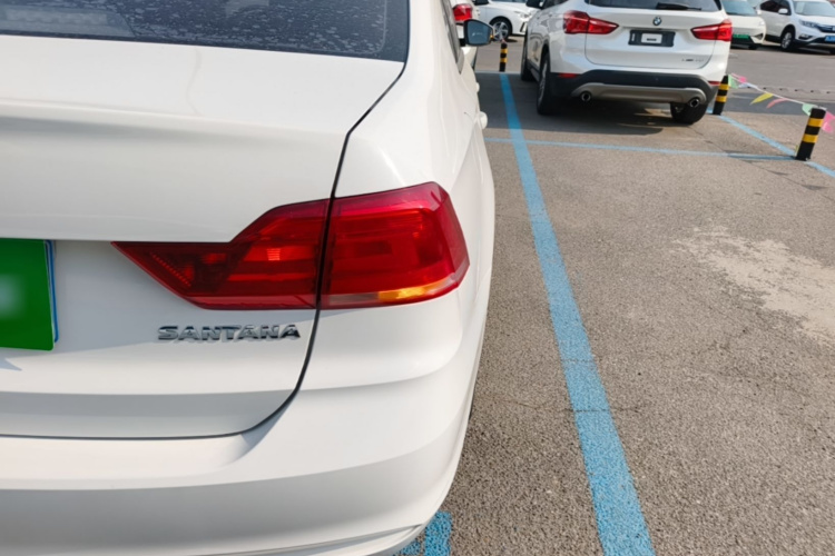 Volkswagen Santana 2022 car image #8