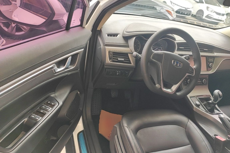 GEELY Emgrand GS 2017 #16 GEELY Emgrand GS 2017 car image #16