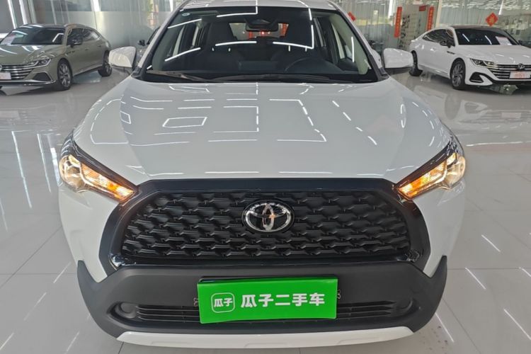 Toyota Corolla Cross 2025 #3 Toyota Corolla Cross 2025 car image #3