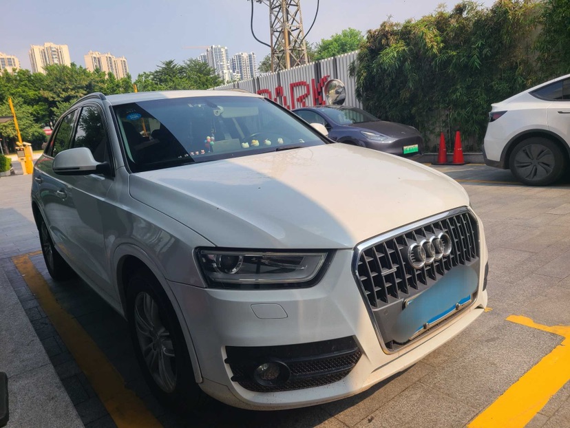 Audi Q3 2015 Audi Q3 2015 изображение автомобиля