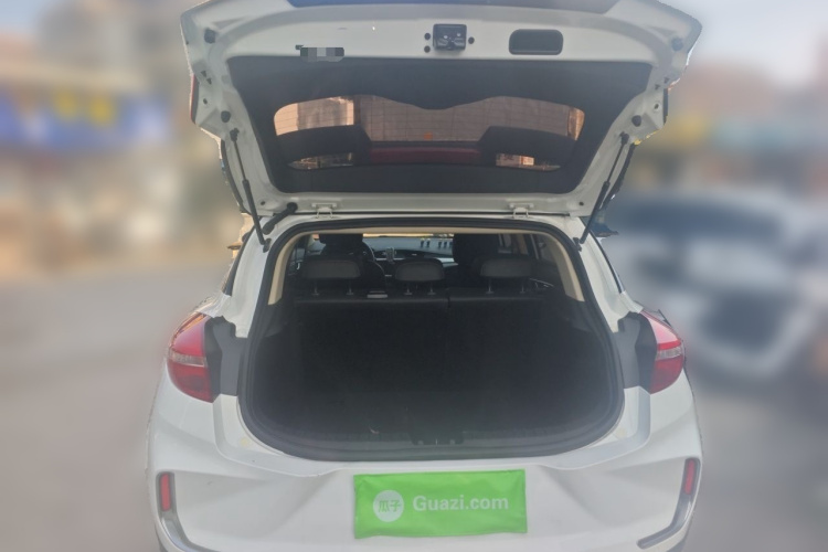 GEELY Emgrand GS 2020 car image #17