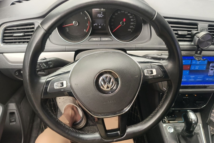 Volkswagen Lavida 2017 #11 Volkswagen Lavida 2017 car image #11
