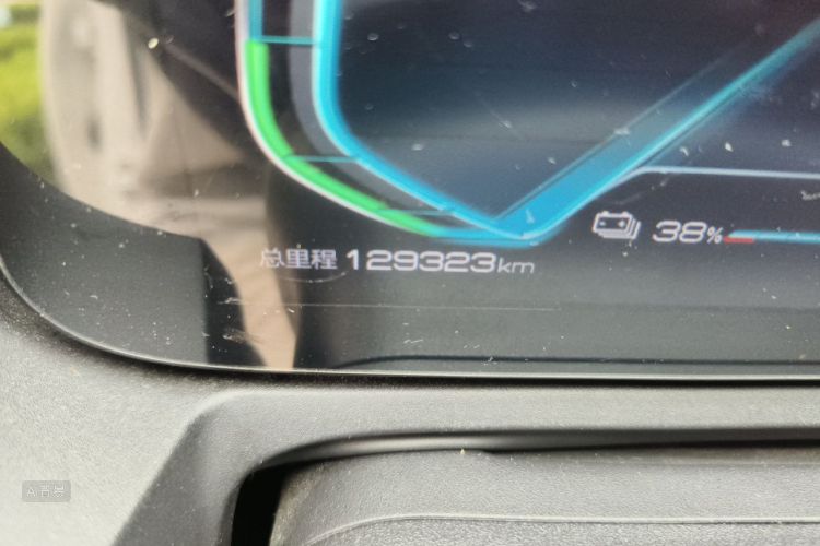 BYD Yuan New Energy 2019 #14 BYD Yuan New Energy 2019 car image #14