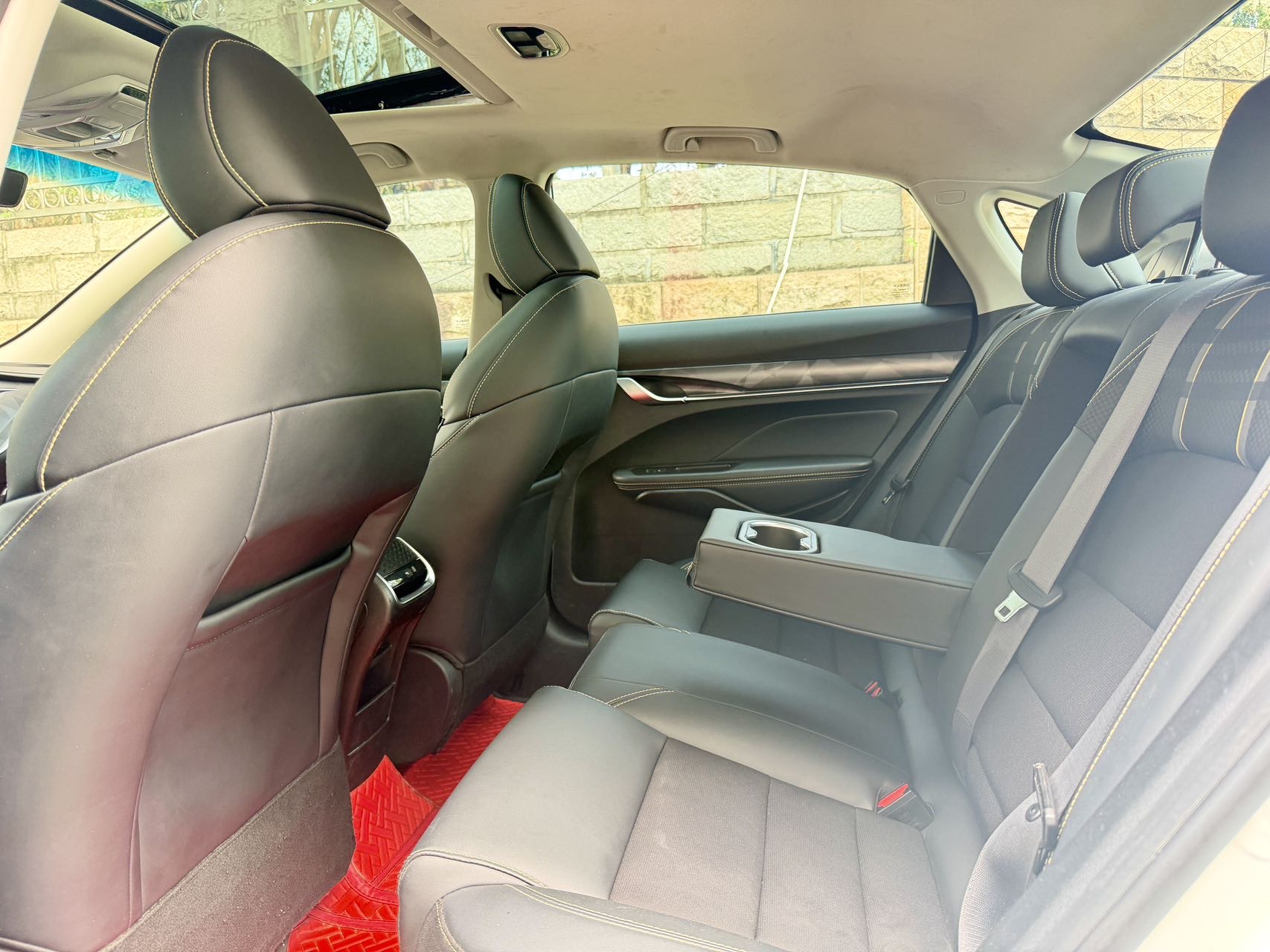 GEELY Binray 2021 car image #8