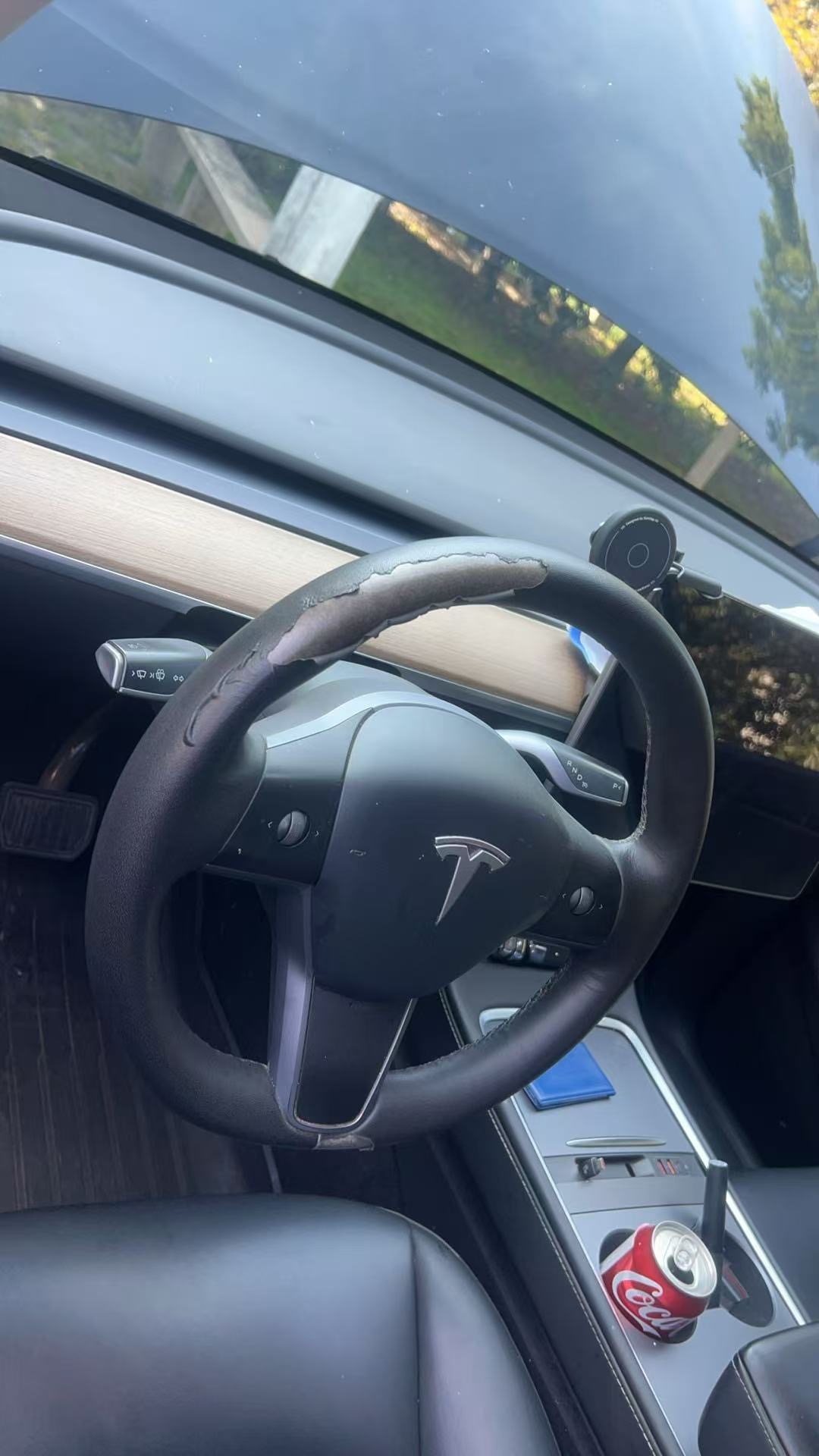Tesla Model Y 2022 immagine di auto #3