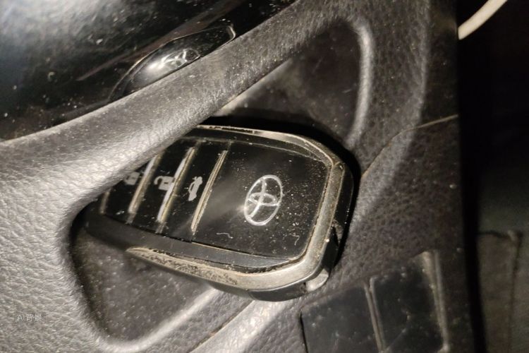 Toyota Corolla 2018 #10 Toyota Corolla 2018 car image #10