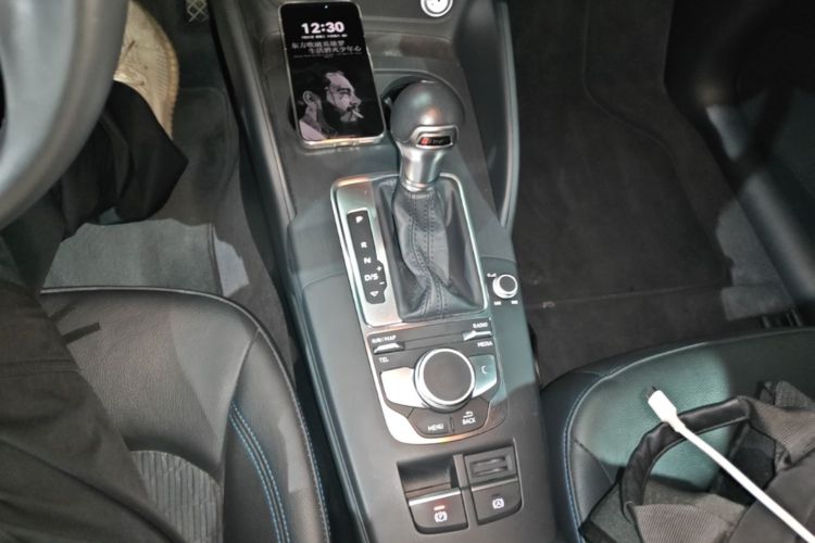Audi A3 2019 car image #14