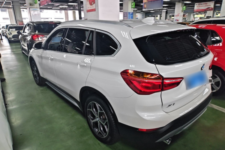 BMW X1 2019 #5 BMW X1 2019 car image #5