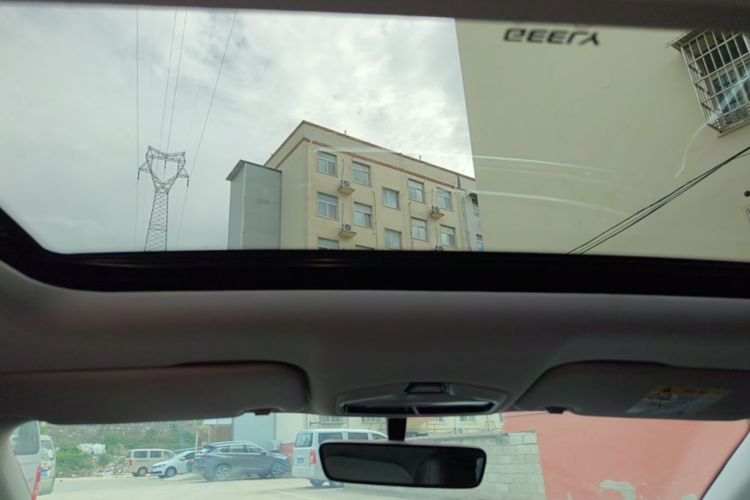 GEELY Emgrand 2023 car image #18