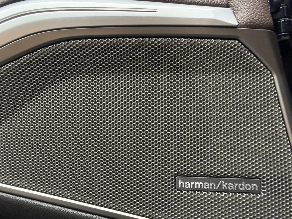 BMW 3 Series 2020 #5 BMW 3 Series 2020 car image #5