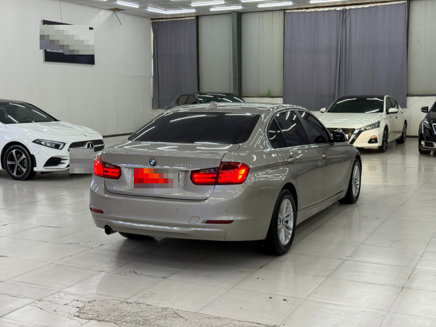 BMW 3 Series 2015 #8 BMW 3 Series 2015 car image #8