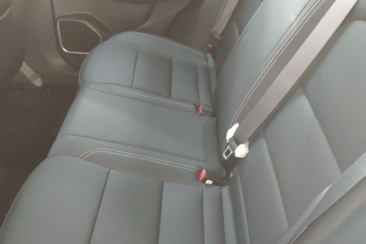 GEELY Coolray 2025 #13 GEELY Coolray 2025 image de voiture #13