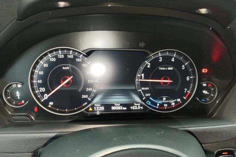BMW 3 Series 2018 #12 BMW 3 Series 2018 car image #12