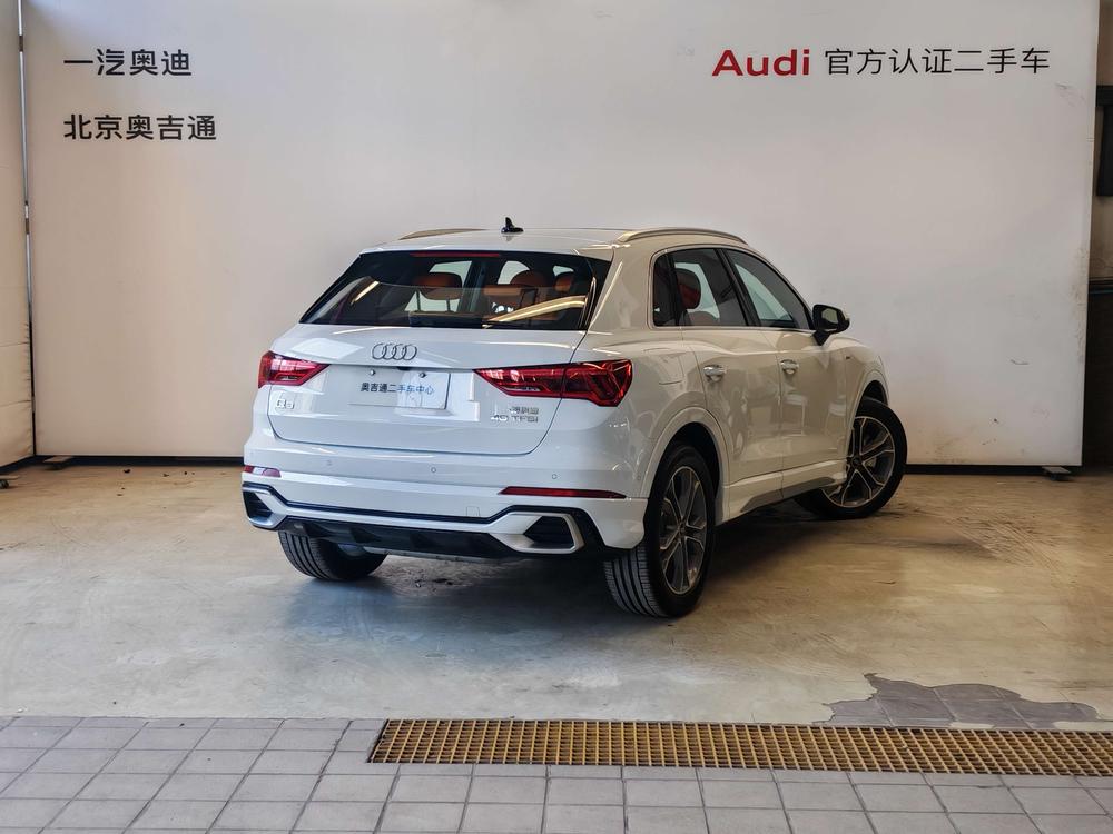 Audi Q3 2025 #4 Audi Q3 2025 car image #4