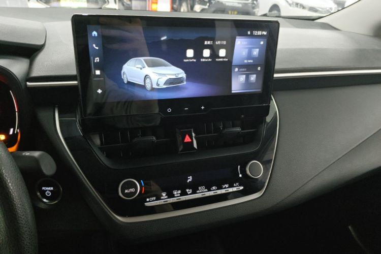 Toyota Corolla 2024 car image #17