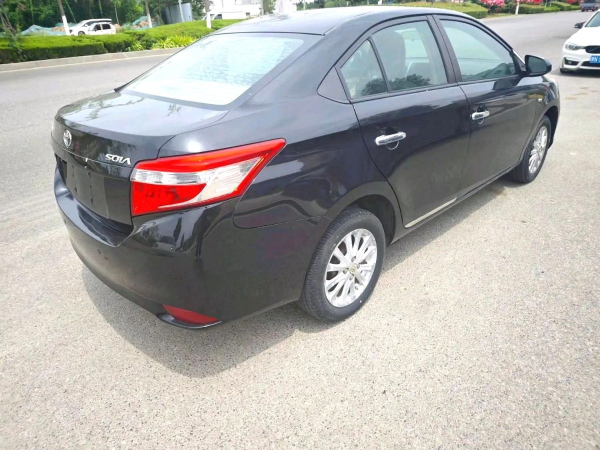 Toyota Vios 2015 car image #4
