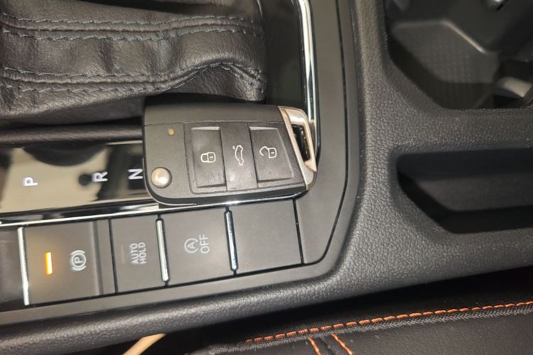 Volkswagen Bora 2023 car image #9