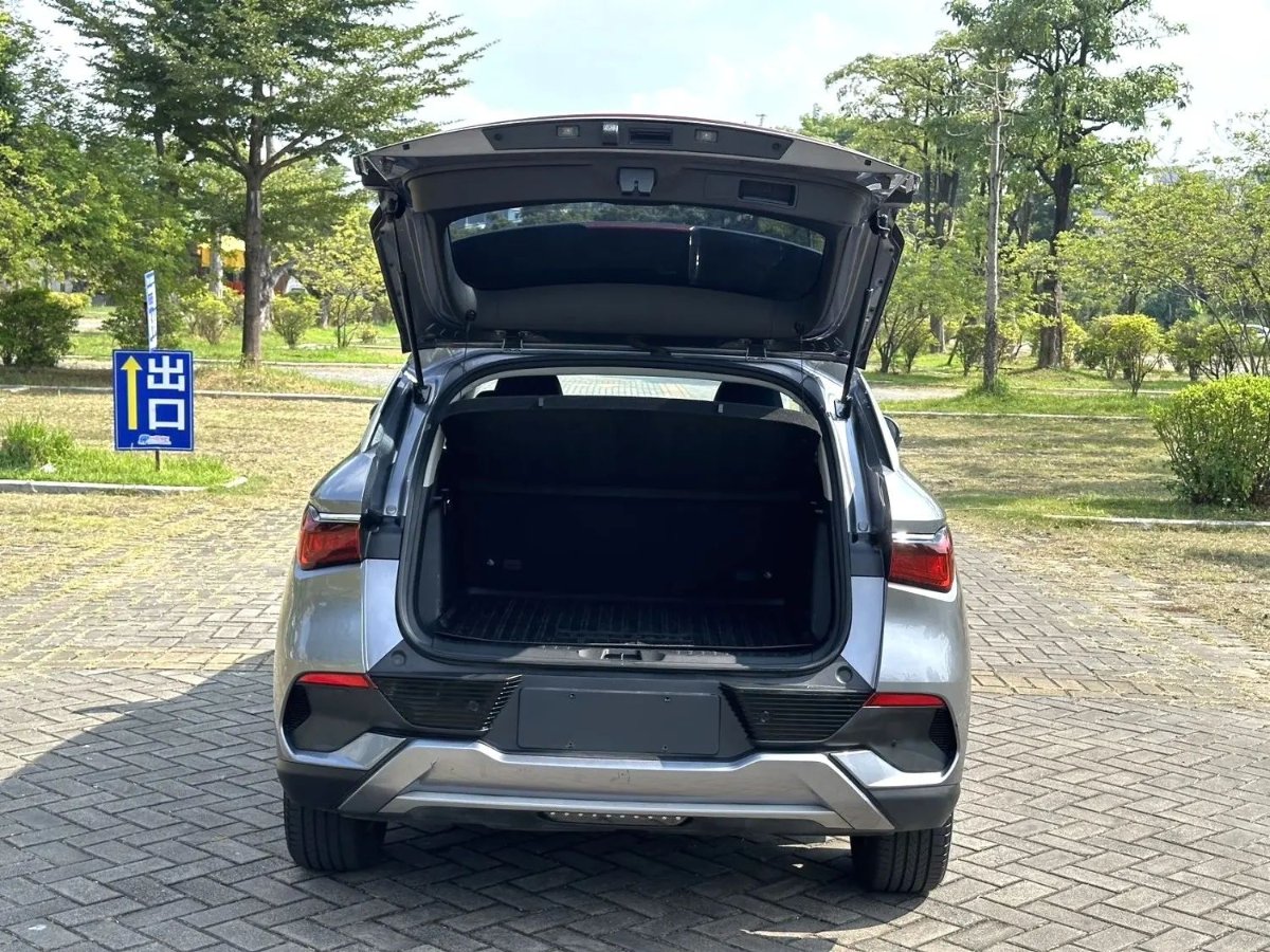 BYD Yuan Plus 2022 صورة سيارة #9