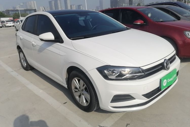 Volkswagen Polo 2021 صورة سيارة #4