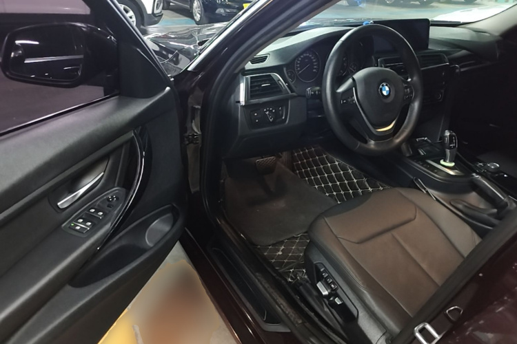 BMW 3 Series 2016 #16 BMW 3 Series 2016 car image #16