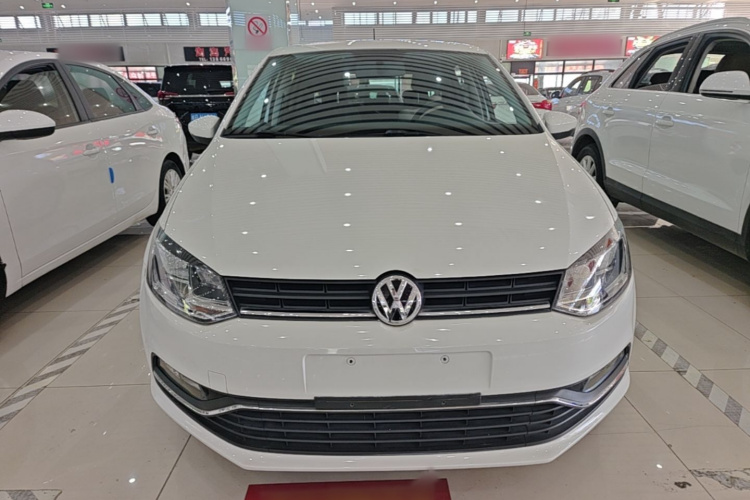 Volkswagen Polo 2018 image de voiture #3