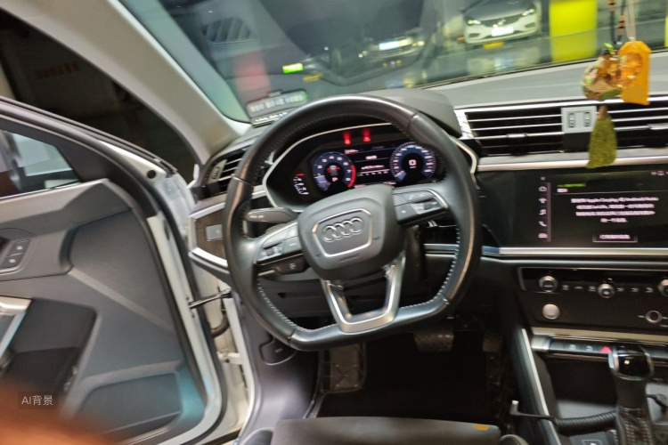 Audi Q3 2020 #12 Audi Q3 2020 car image #12