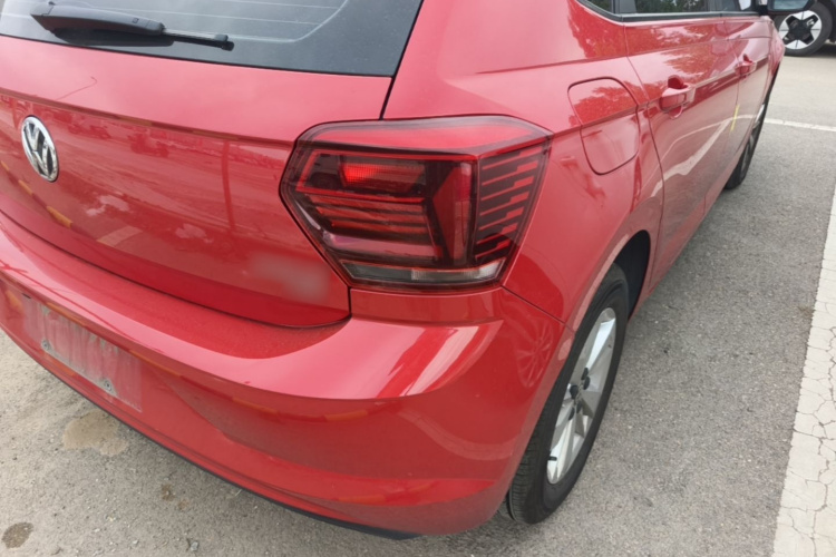 Volkswagen Polo 2019 car image #8