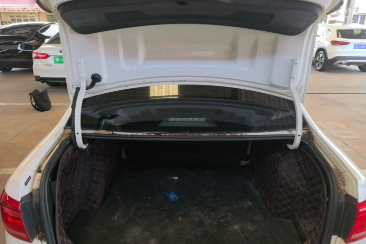 Volkswagen Lavida 2019 car image #19